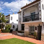 Casa Maria Нерха